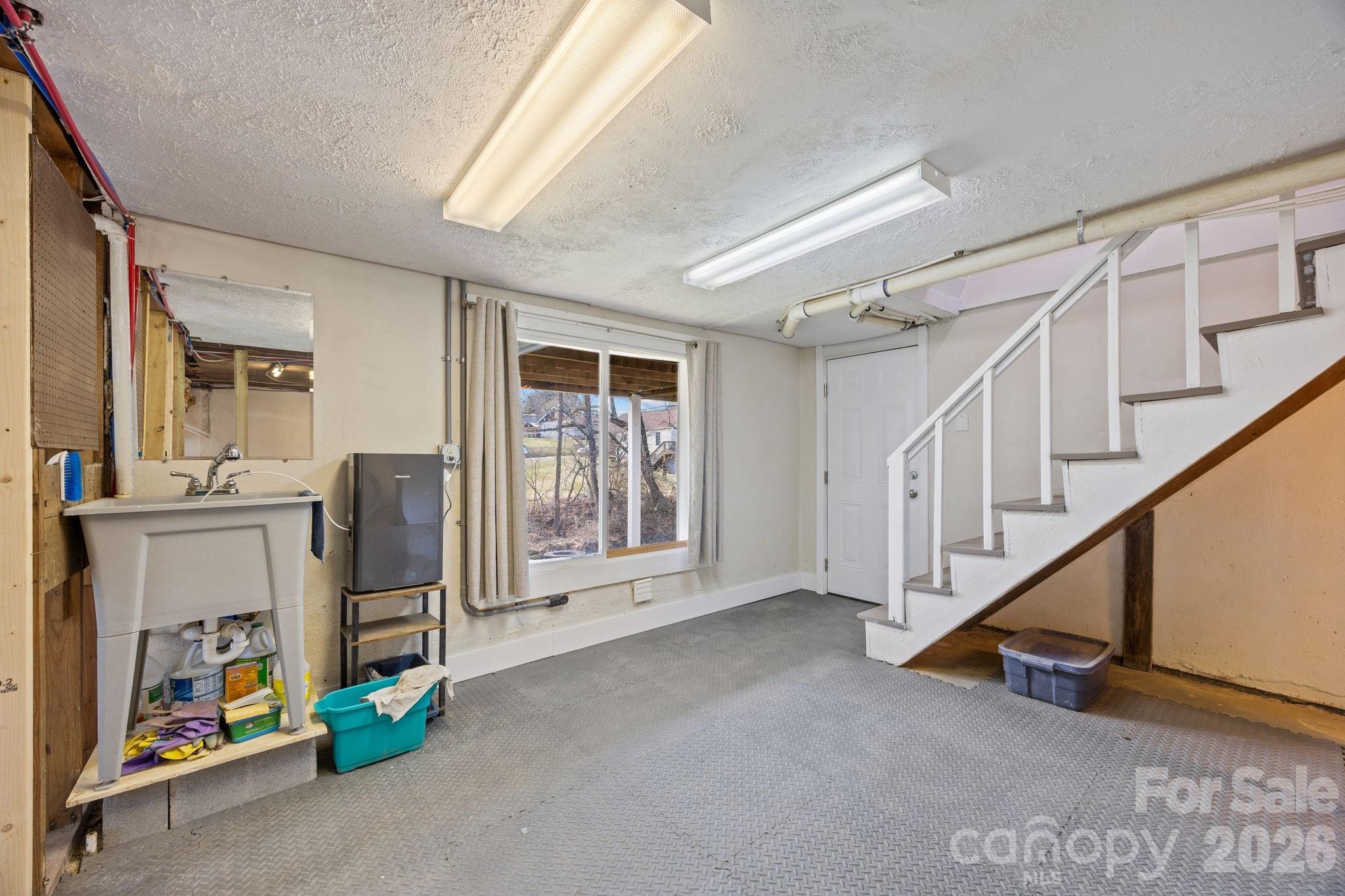 107 Axley Street Canton, NC 28716 - Photo 23 of 48