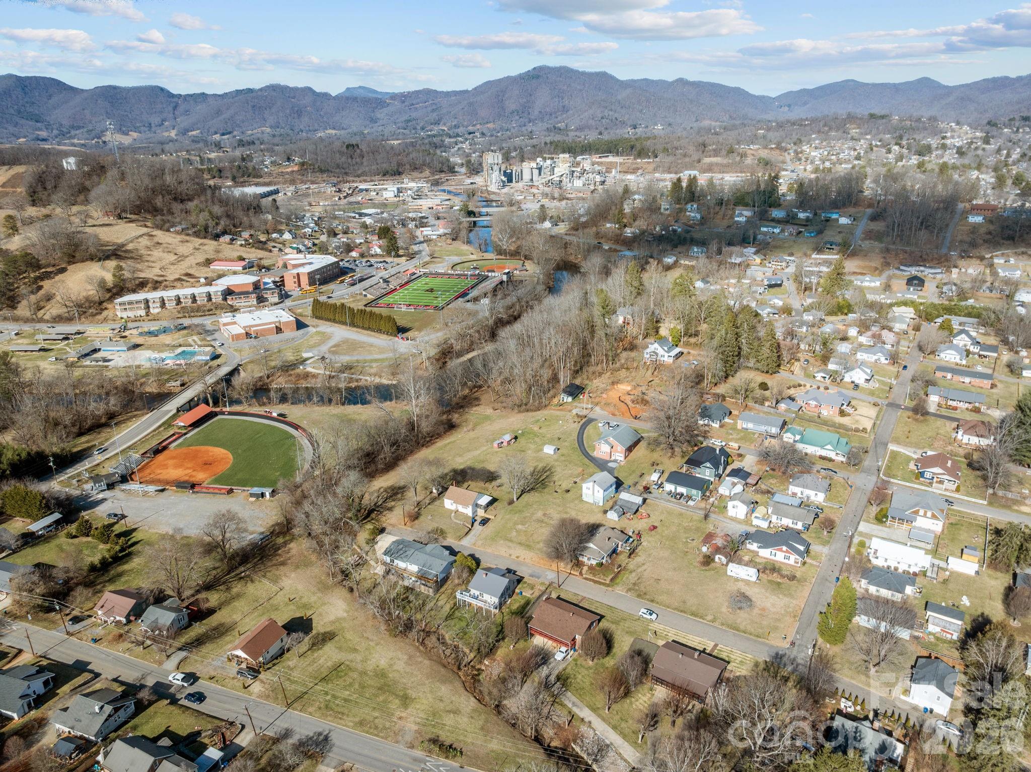 107 Axley Street Canton, NC 28716 - Photo 44 of 48