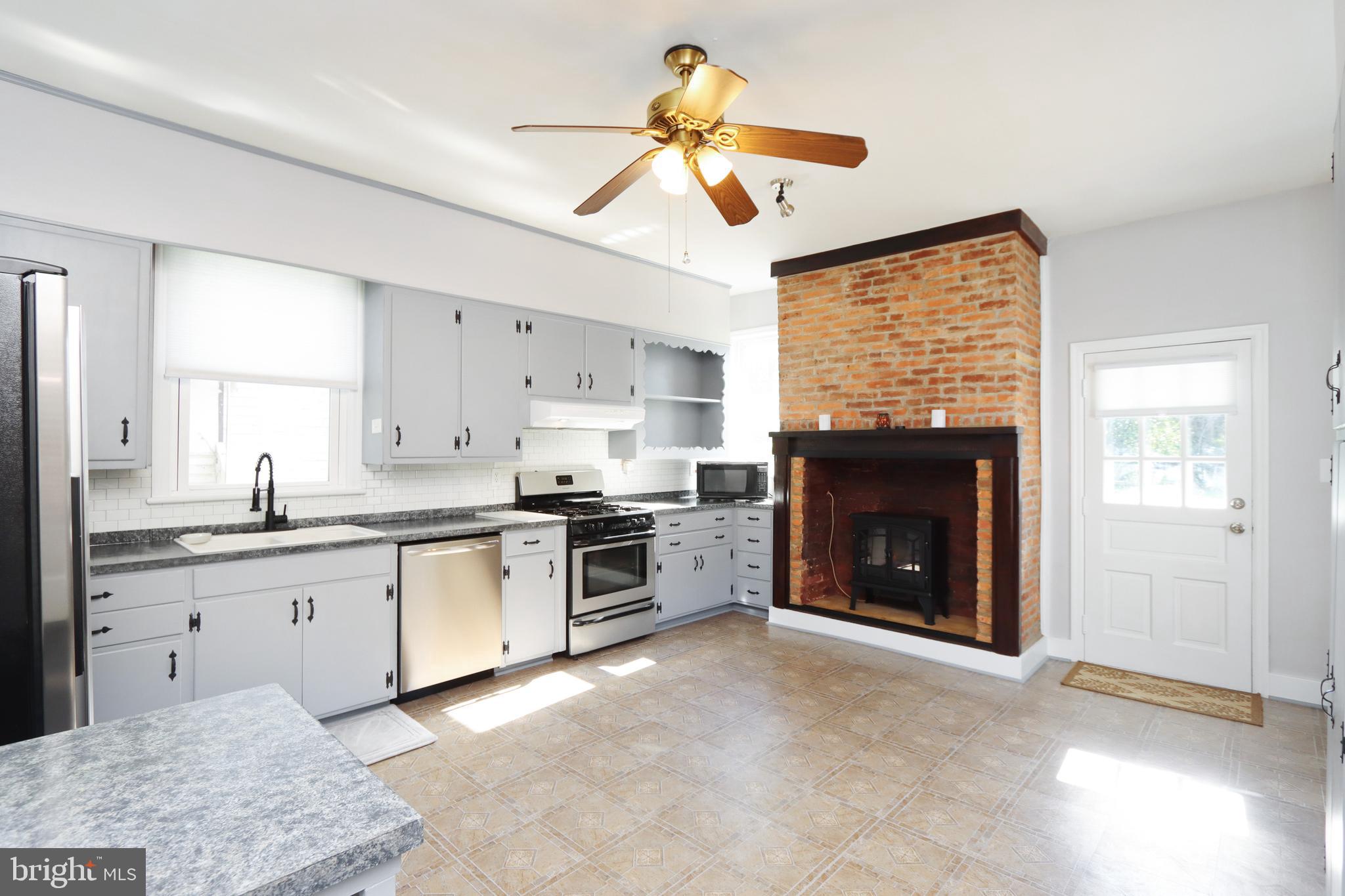7557 Middleburg Road Keymar, MD 21757 - Photo 17 of 70 Kitchen