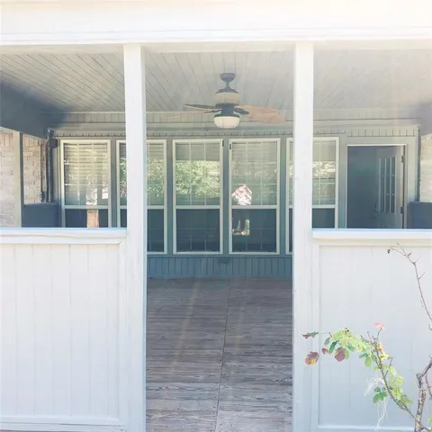 a view of an entrance of the house