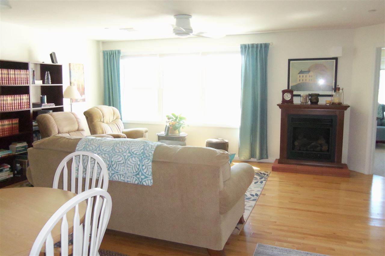 118 Secretariat Way, Unit 216 Rochester, NH 03867 - Photo 4 of 20