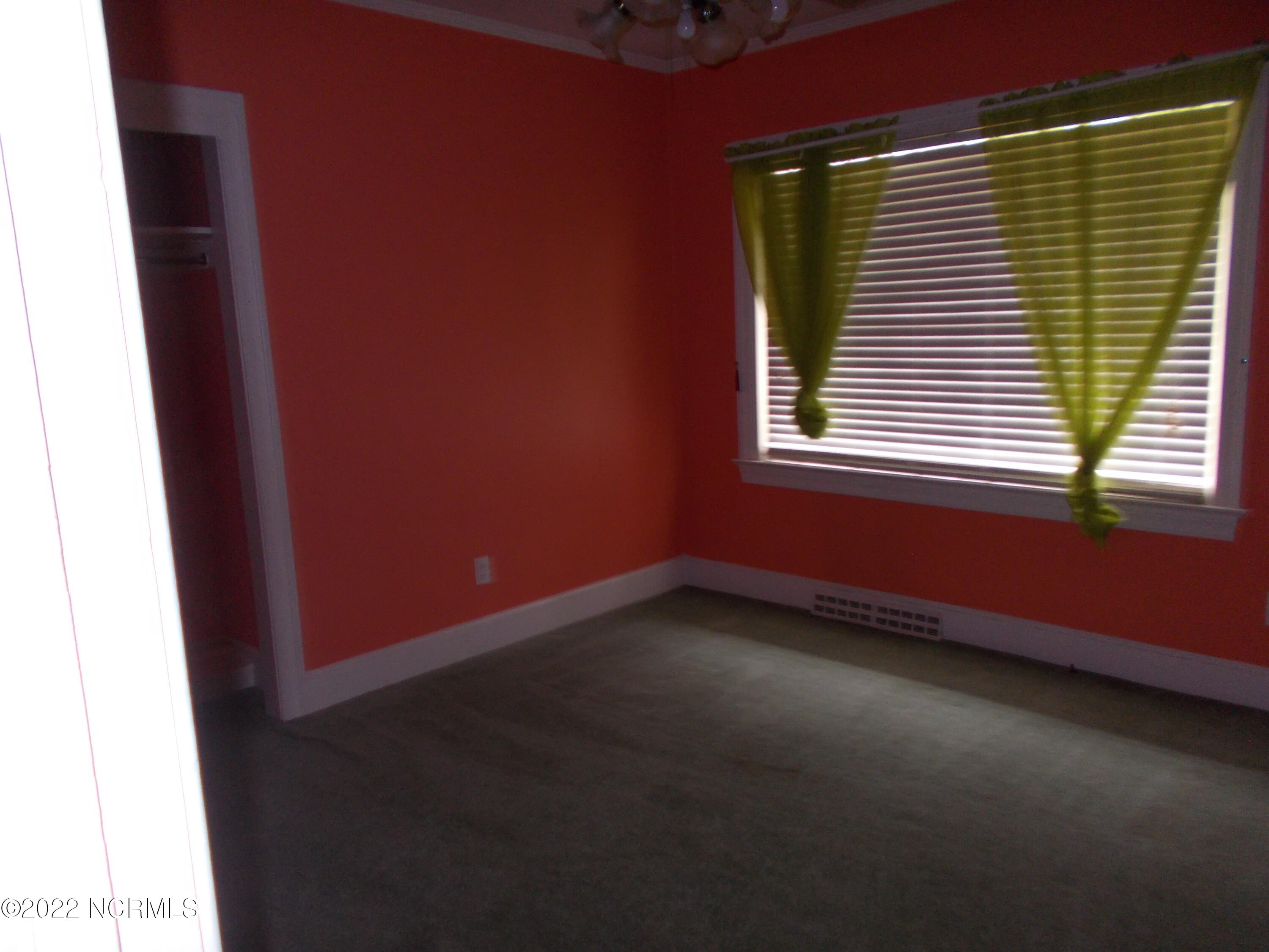 2201 Carey Road Kinston, NC 28504 - Photo 9 of 12 DSCN1934