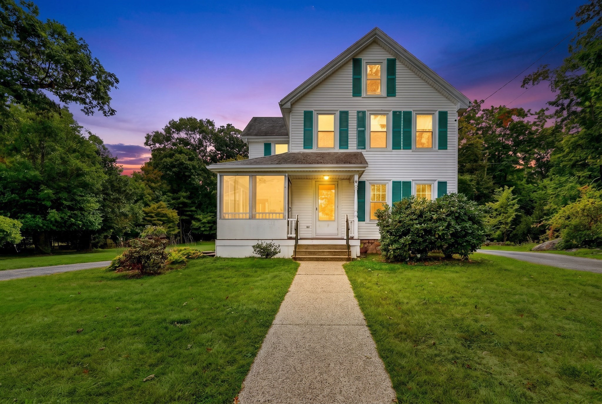 25 Spring Street Foxboro, MA 02035 - Photo 3 of 42 Gallery Image 3