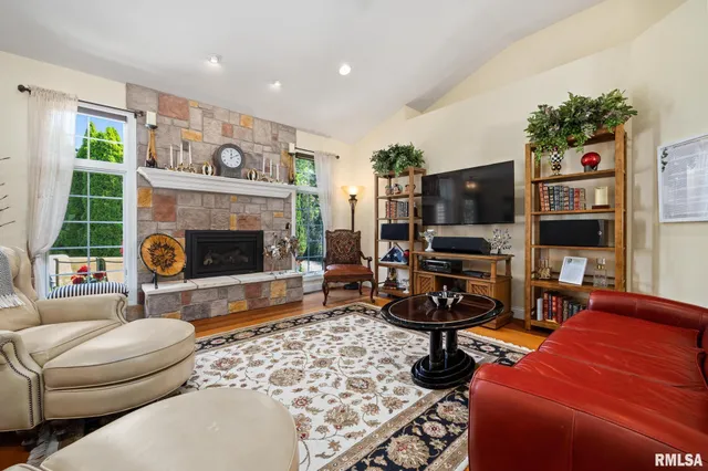 $515,000 | 10814 North Trailside Lane, Dunlap, IL 61525