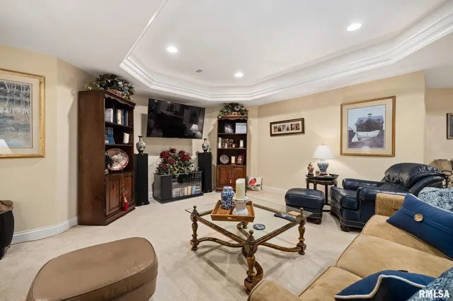 $515,000 | 10814 North Trailside Lane, Dunlap, IL 61525