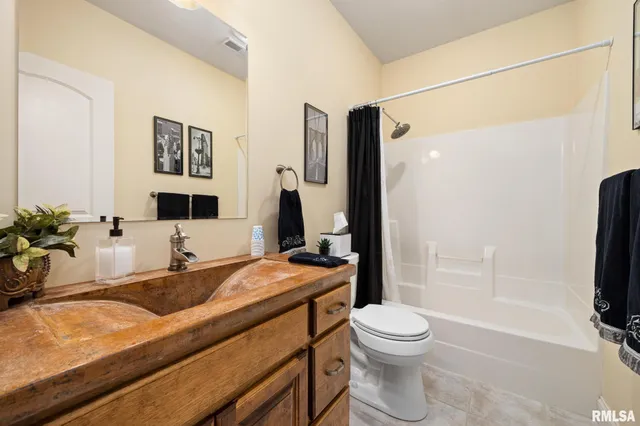 $515,000 | 10814 North Trailside Lane, Dunlap, IL 61525