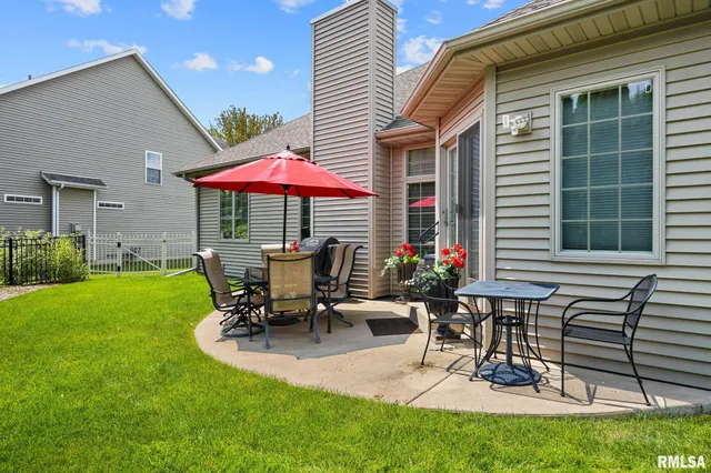 $515,000 | 10814 North Trailside Lane, Dunlap, IL 61525