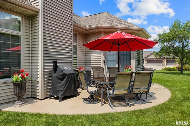 $515,000 | 10814 North Trailside Lane, Dunlap, IL 61525