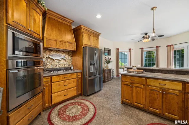 $515,000 | 10814 North Trailside Lane, Dunlap, IL 61525