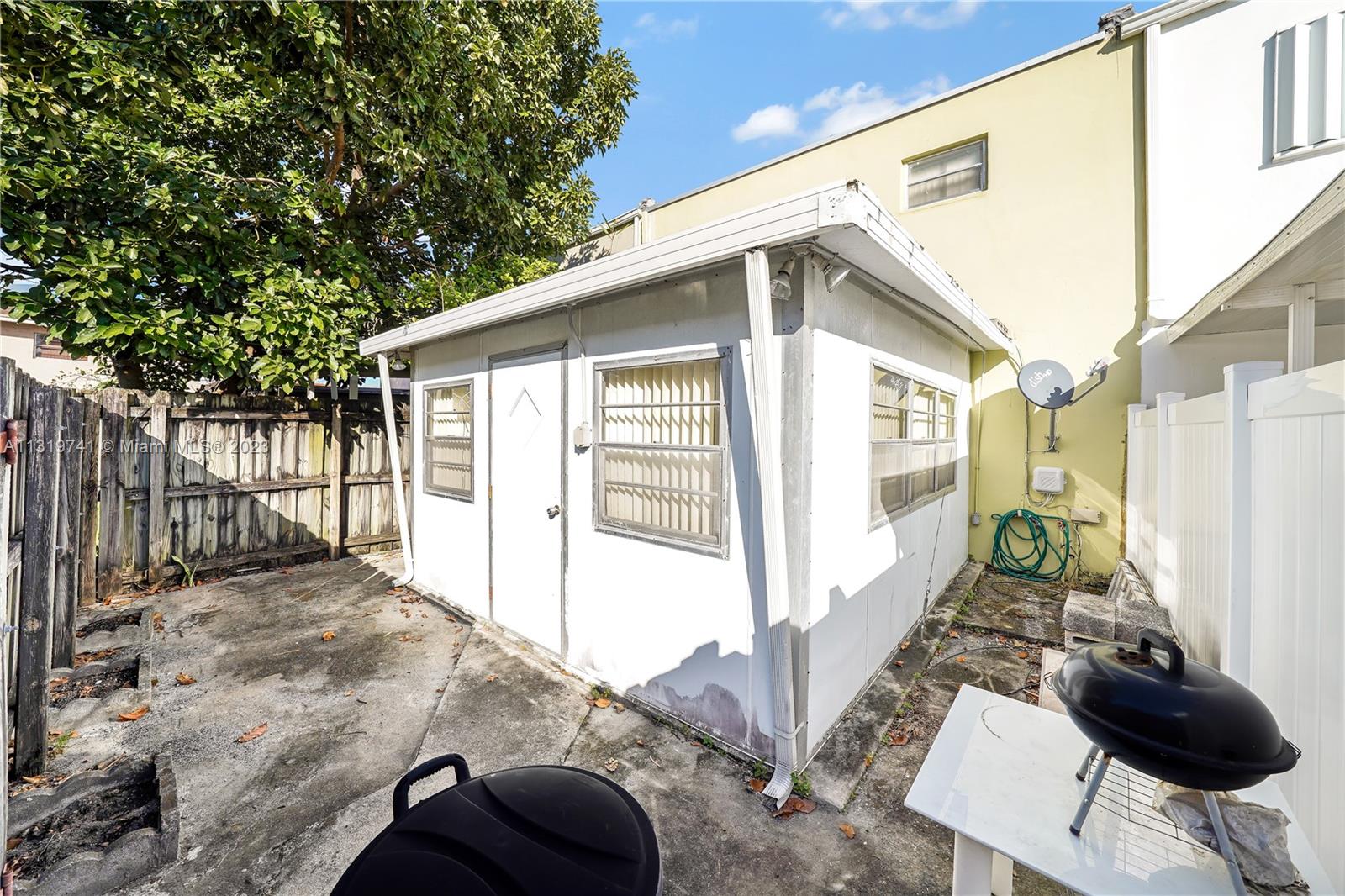 Hialeah Hialeah, FL 33014 - Photo 31 of 34 a view of a back yard of the house