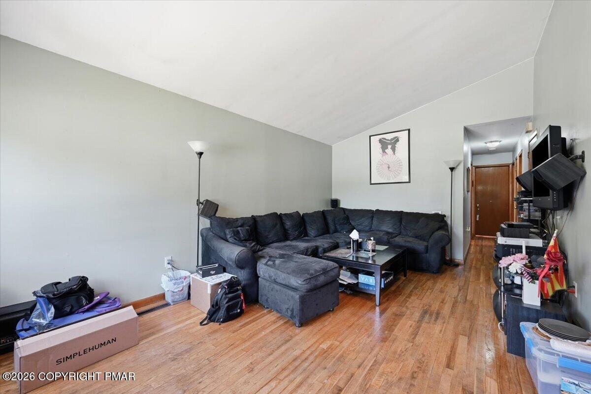 137 Sweetfern Road Stroudsburg, PA 18360 - Photo 7 of 67 Living Room