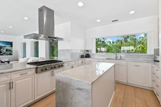 $50,000 | 3410 North Flagler Drive, West Palm Beach, FL 33407