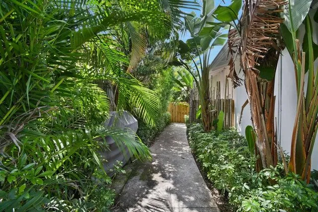 $50,000 | 3410 North Flagler Drive, West Palm Beach, FL 33407