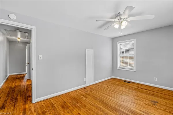 $1,350 | 718 South Elam Avenue, Greensboro, NC 27403