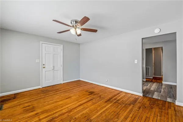 $1,350 | 718 South Elam Avenue, Greensboro, NC 27403