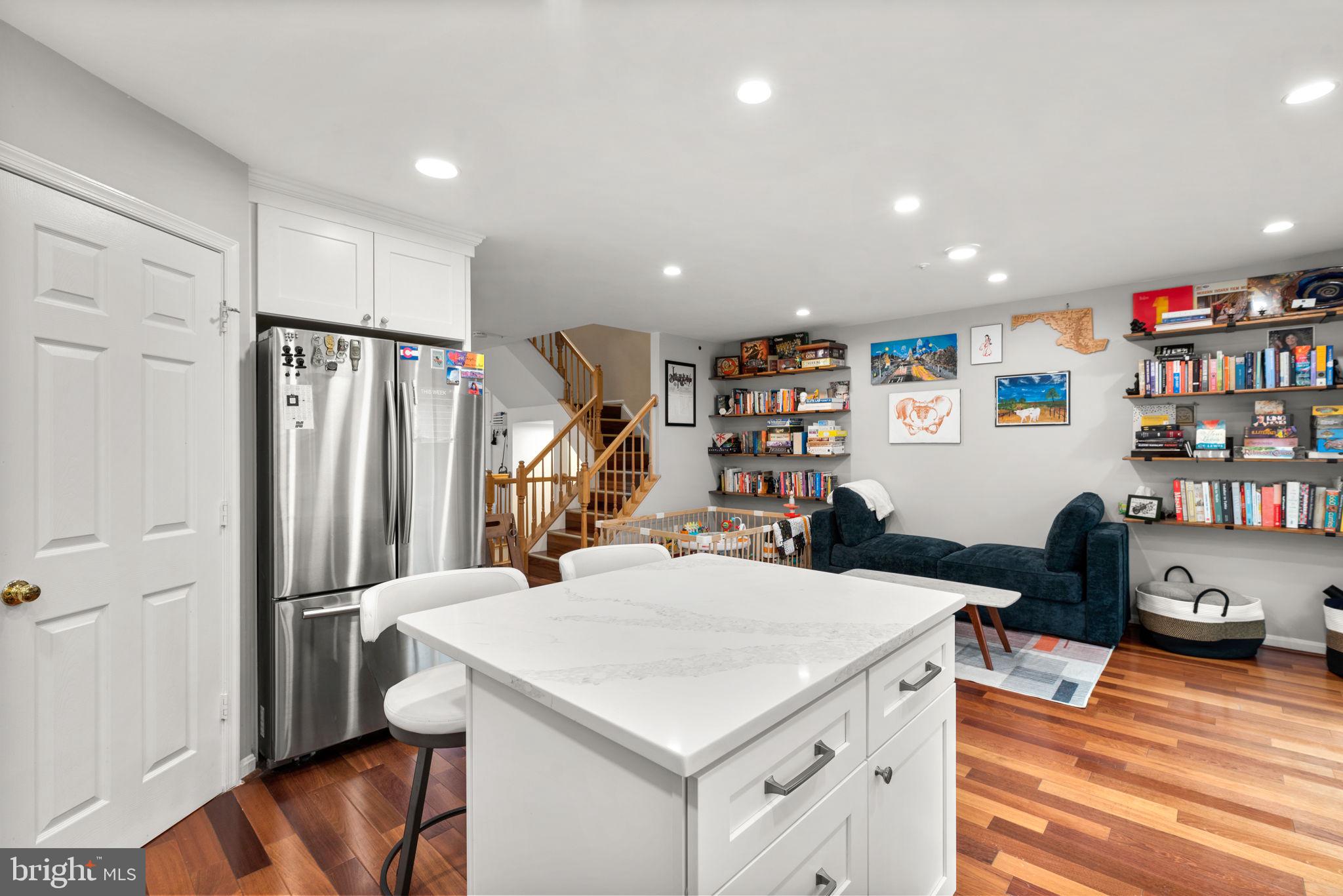 10030 Vanderbilt Circle Rockville, MD 20850 - Photo 10 of 30 top appliances and oversize island