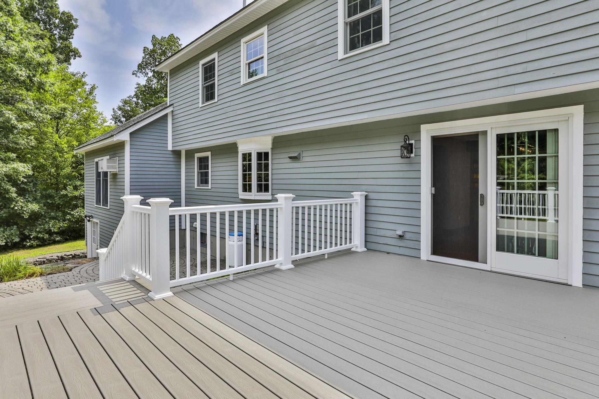 11 Grandview Road Windham, NH 03087 - Photo 18 of 40