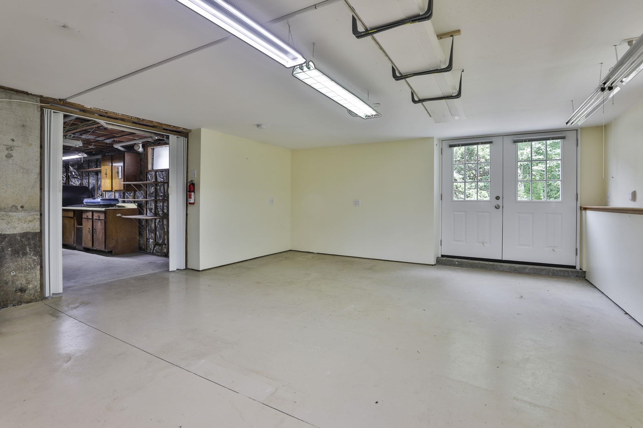 11 Grandview Road Windham, NH 03087 - Photo 20 of 40