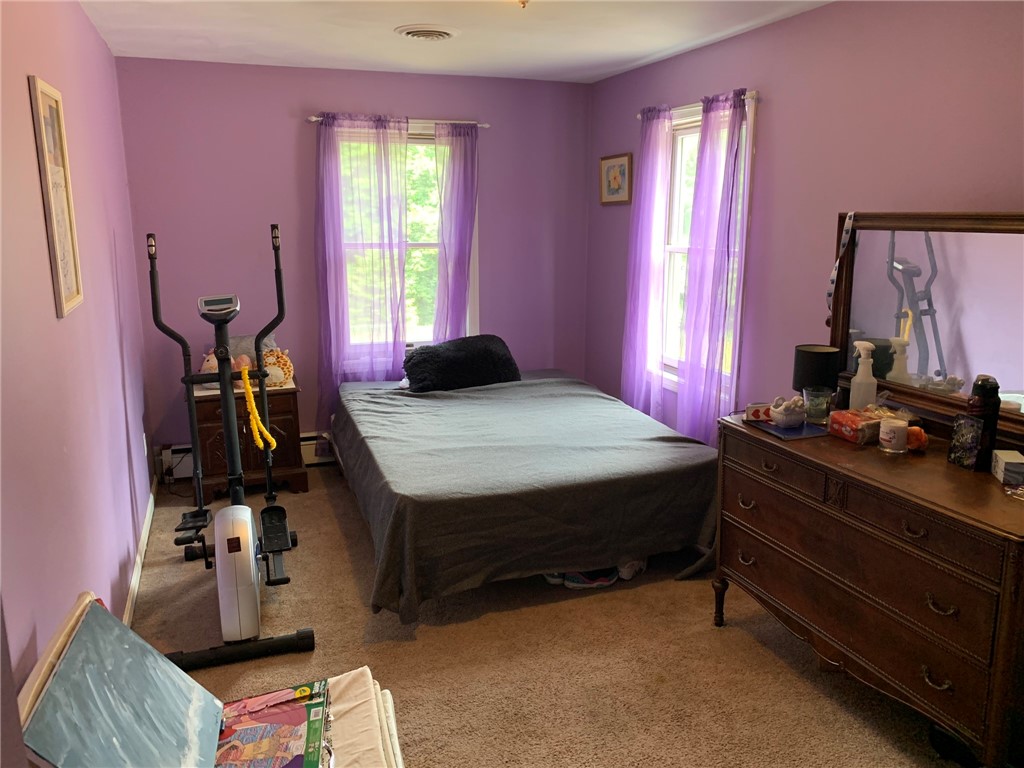 135 Old Voluntown Road Exeter, RI 02822 - Photo 15 of 33