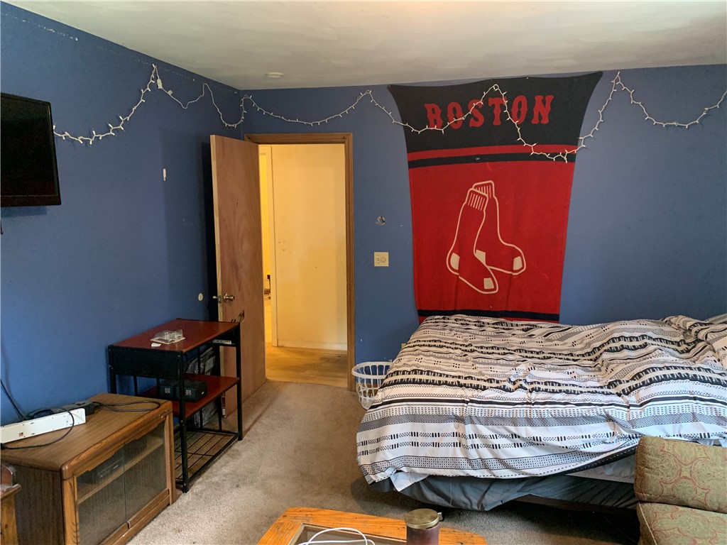 135 Old Voluntown Road Exeter, RI 02822 - Photo 16 of 33