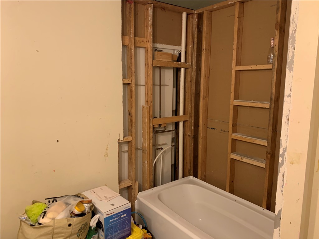 135 Old Voluntown Road Exeter, RI 02822 - Photo 26 of 33