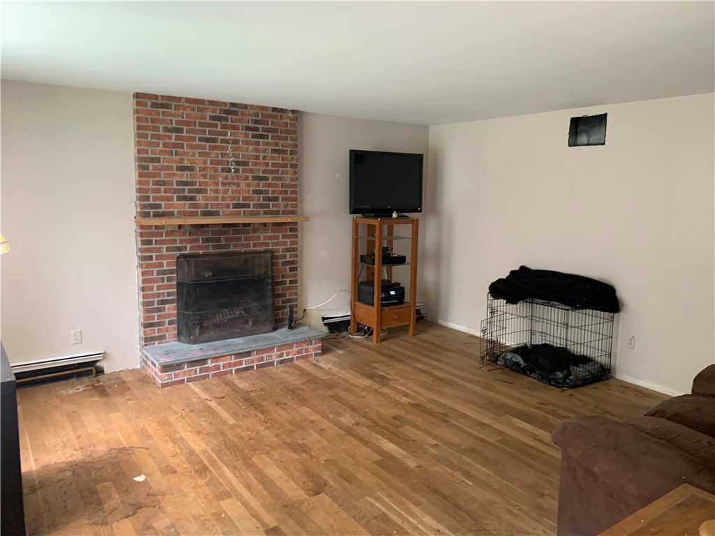 135 Old Voluntown Road Exeter, RI 02822 - Photo 27 of 33