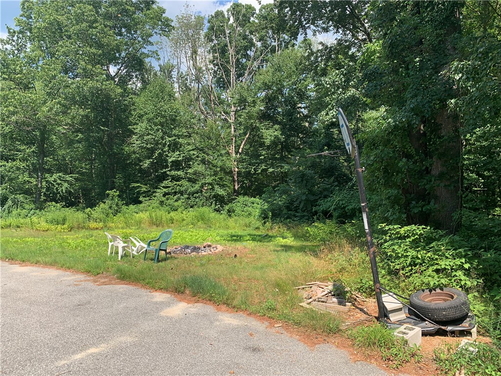 135 Old Voluntown Road Exeter, RI 02822 - Photo 9 of 33