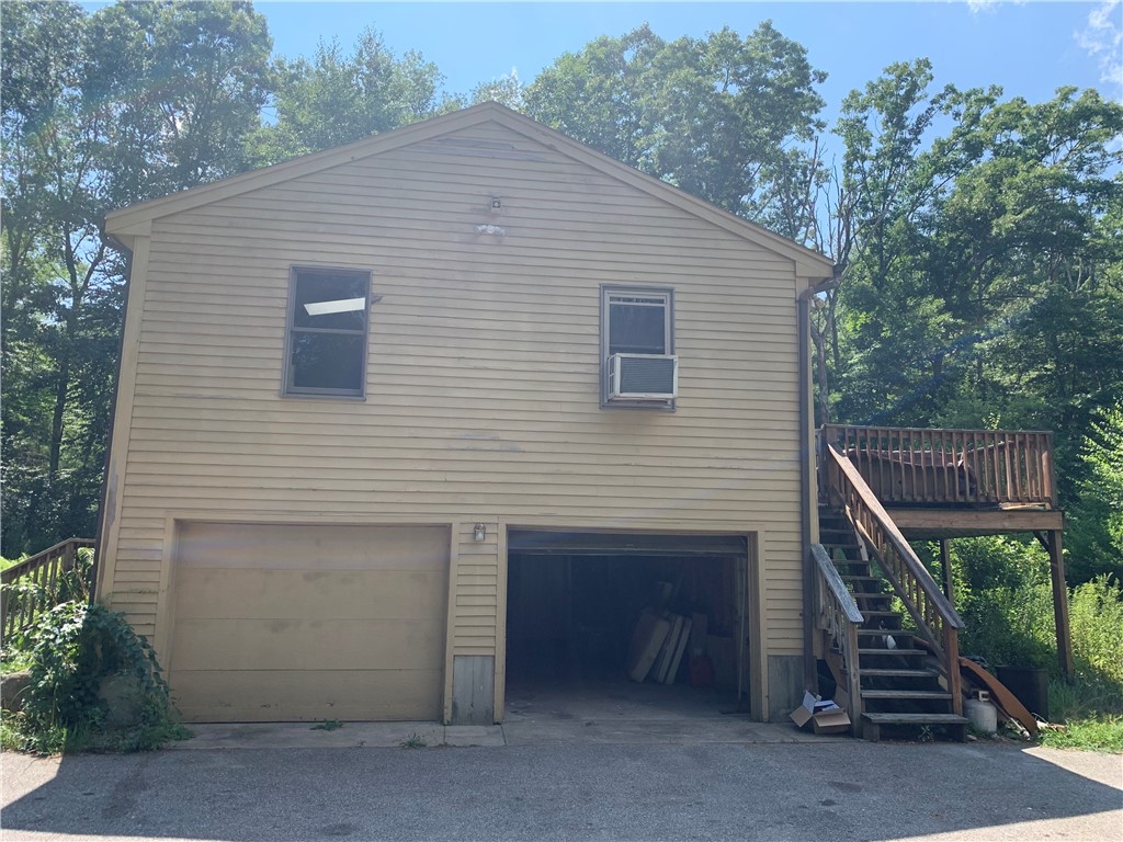 135 Old Voluntown Road Exeter, RI 02822 - Photo 10 of 33