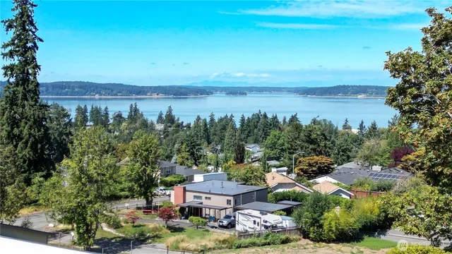 $990,000 | 1207 Adams Street, Steilacoom, WA 98388