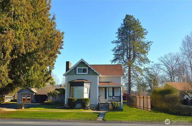$428,900 | 1308 North Pearl Street, Centralia, WA 98531