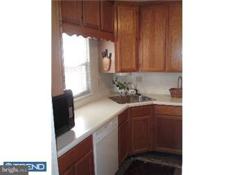 3008 Byberry Road Philadelphia, PA 19154 - Photo 5 of 10 Kitchen