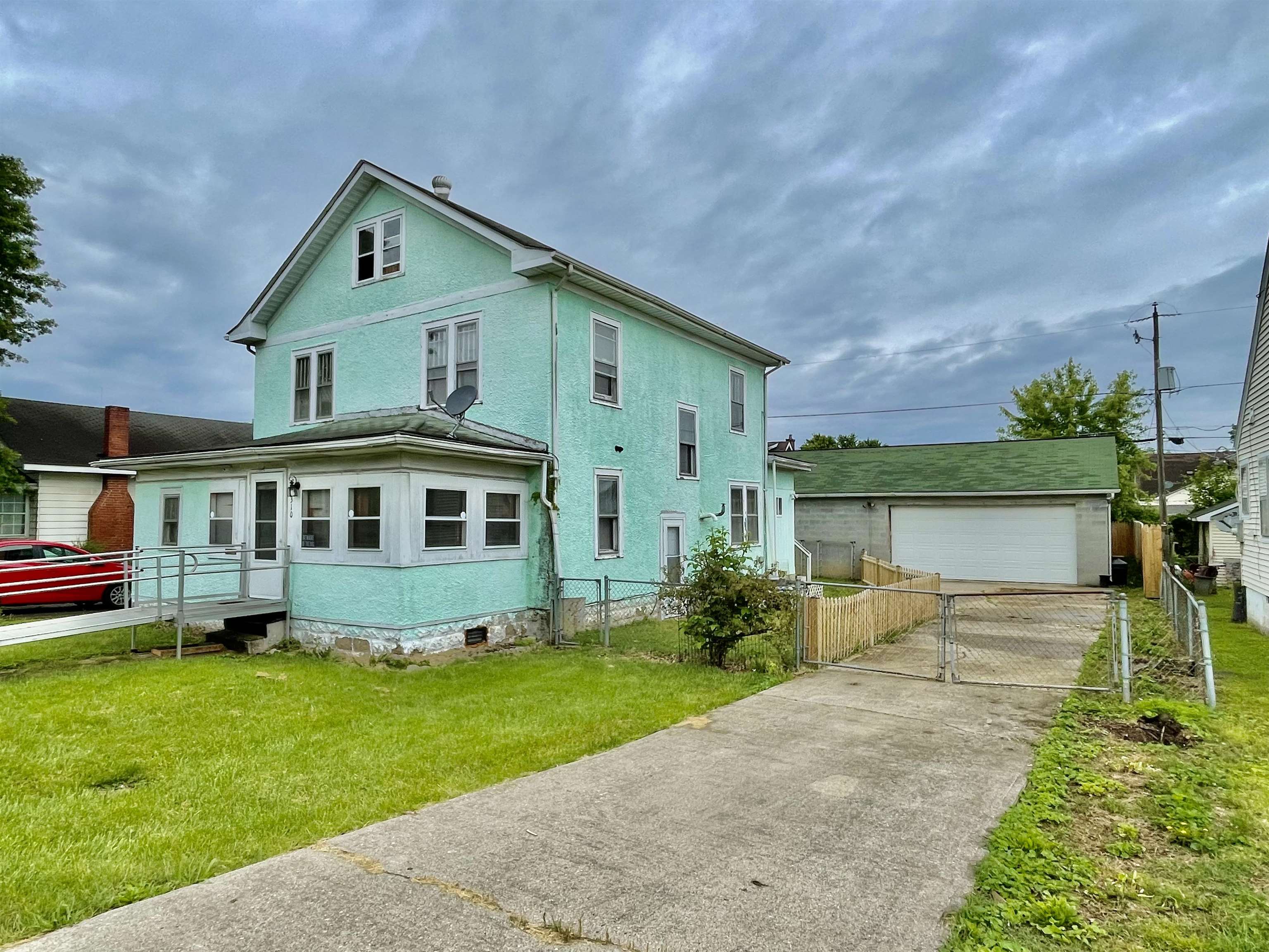 3310 Waverly Road Huntington, WV 25704 - Photo 3 of 29