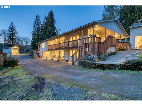$1,490,000 | 32809 Boomer Loop, Scappoose, OR 97056