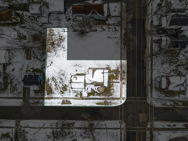 $149,999 | 836 West North Street, Kalamazoo, MI 49007