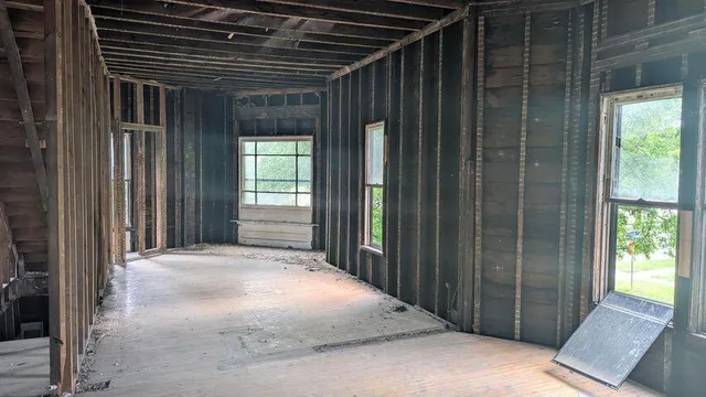 $149,999 | 836 West North Street, Kalamazoo, MI 49007