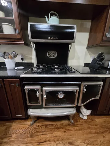 $569,000 | 774 Sherrell Road, Hillsboro, TN 37342