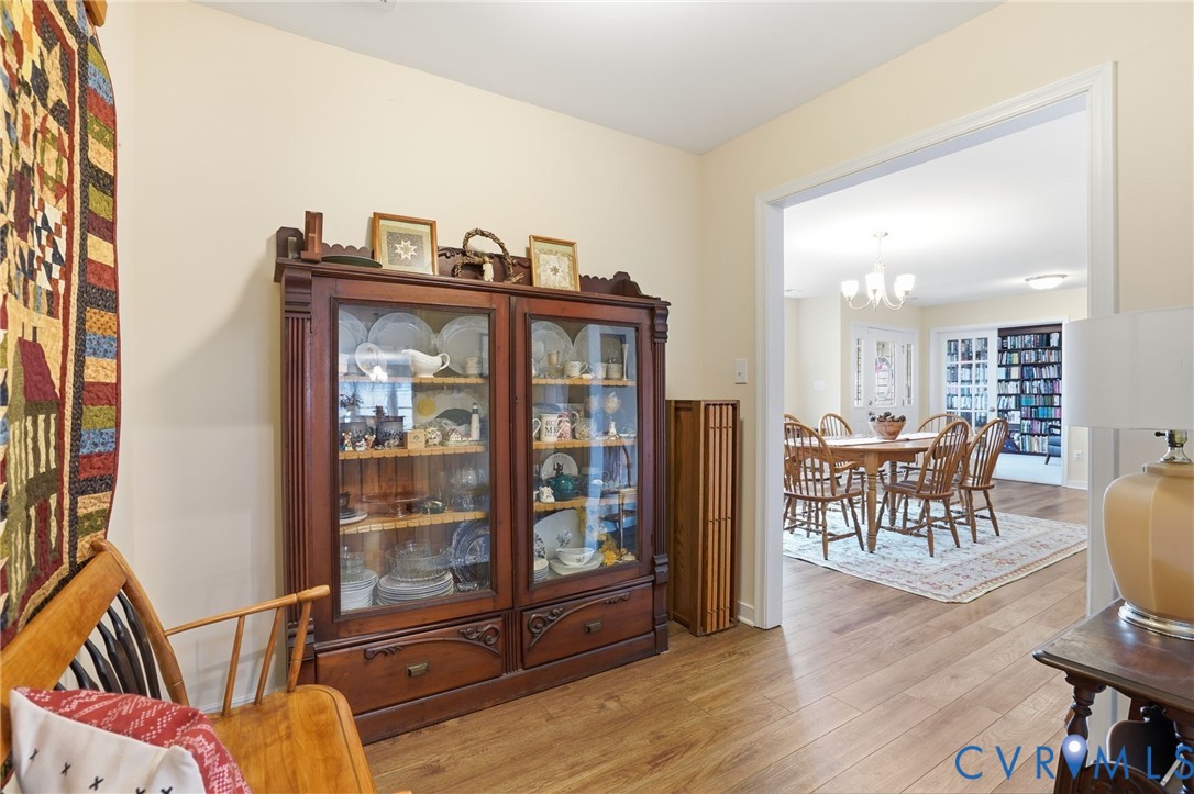 129 McRee Way Aylett, VA 23009 - Photo 14 of 56 Area between Kitchen & Dining Room