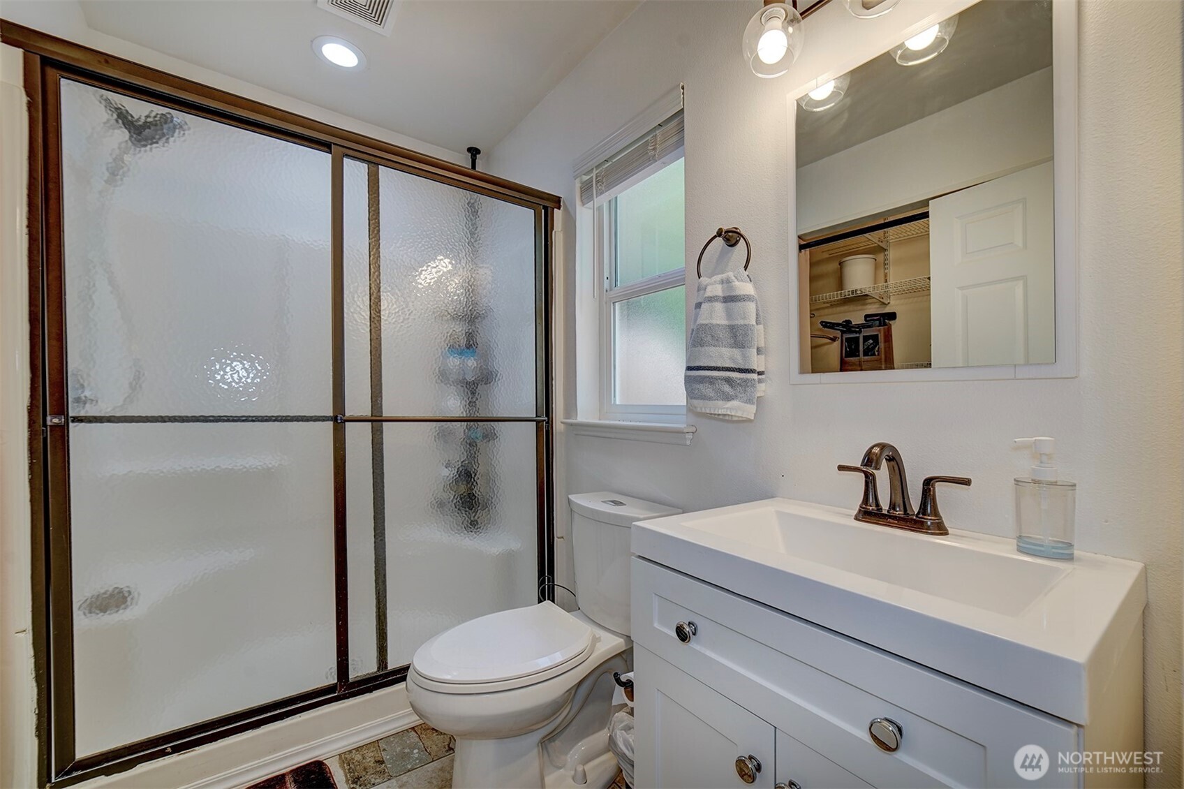 37410 Olympic View Road Northeast Hansville, WA 98340 - Photo 17 of 33