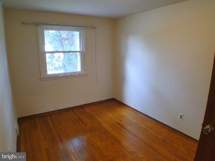 121 Locust Avenue Springfield, PA 19064 - Photo 15 of 24 Bedroom 3