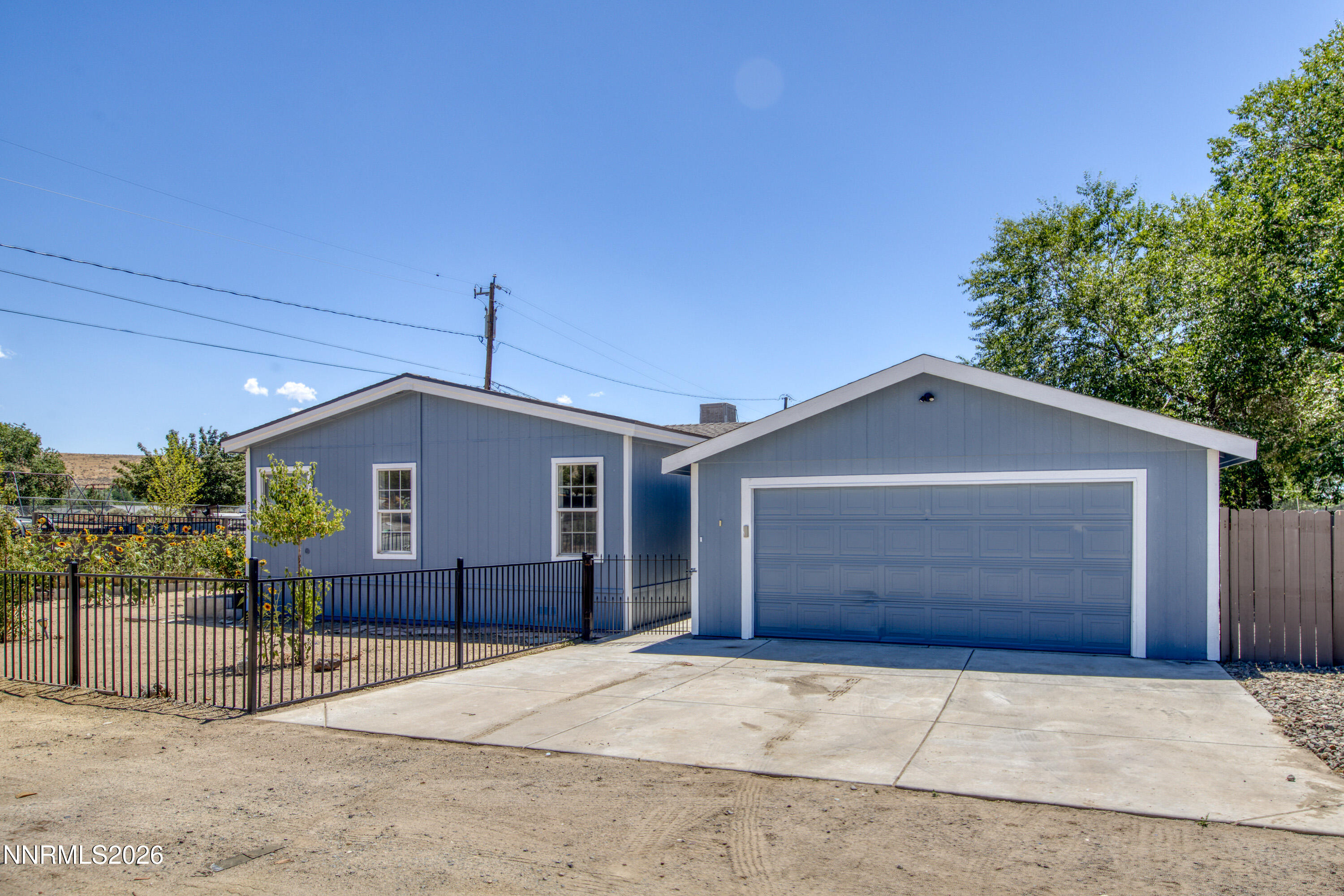 592 Morgan Circle Sun Valley, NV 89433 - Photo 3 of 45 Morgan592-001