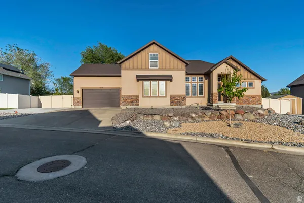 $800,000 | 11829 Pinnacle Acre Court, Riverton, UT 84065