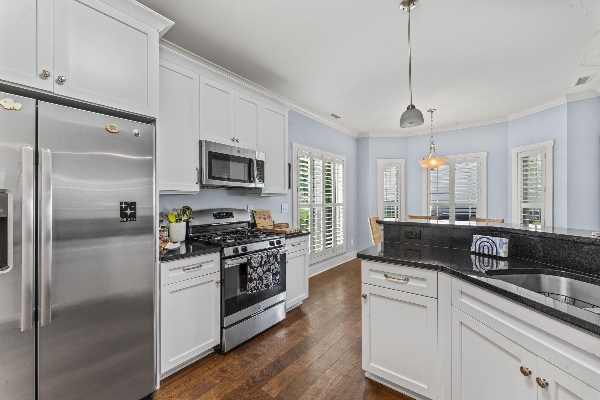 160 ANDERTON Drive Winchester, TN 37398 - Photo 21 of 41 a kitchen with stainless steel appliances granite countertop a refrigerator a stove a sink and a refrigerator