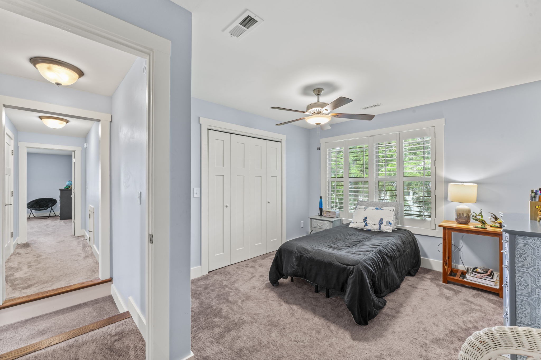 160 ANDERTON Drive Winchester, TN 37398 - Photo 31 of 41 a spacious bedroom with a bed and a large window