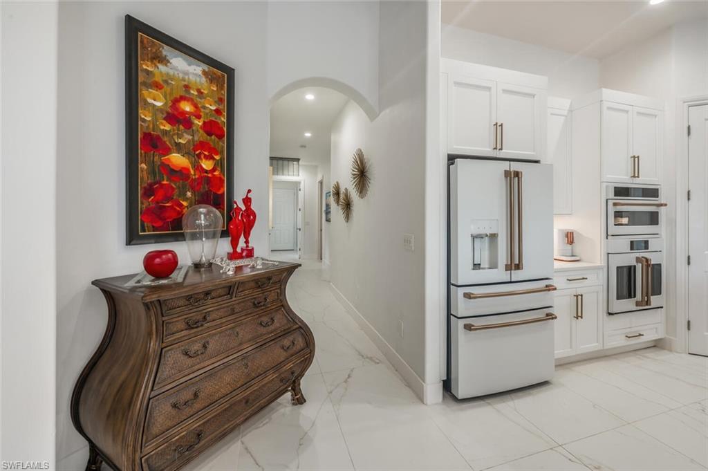 8957 Shenendoah Circle Naples, FL 34113 - Photo 14 of 50