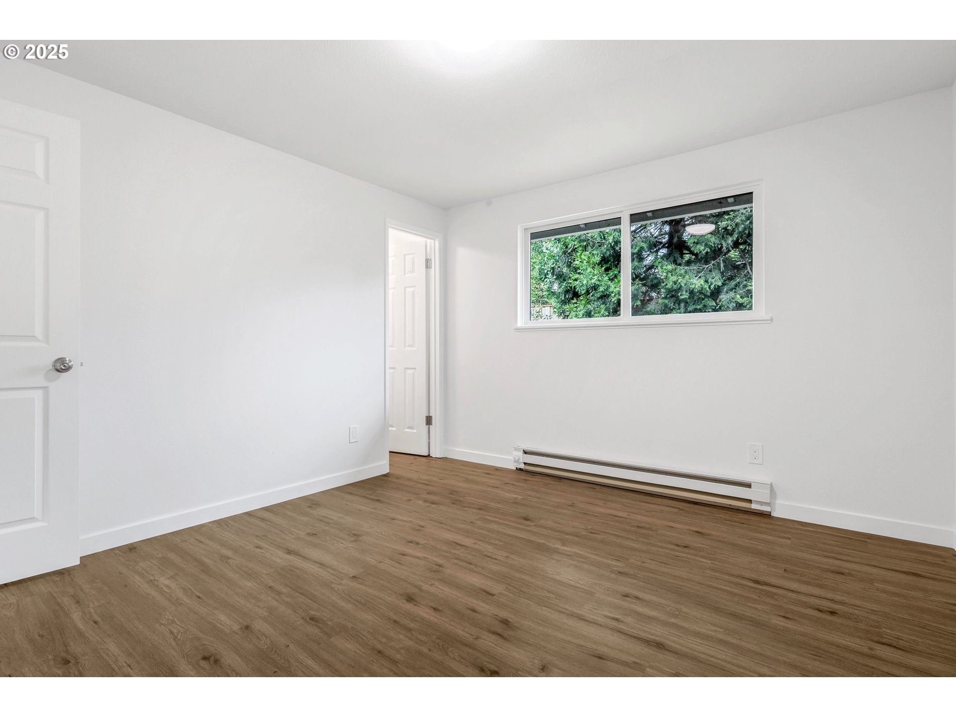 3941 Southwest Plum Street Portland, OR 97219 - Photo 11 of 20 Gallery Image 11
