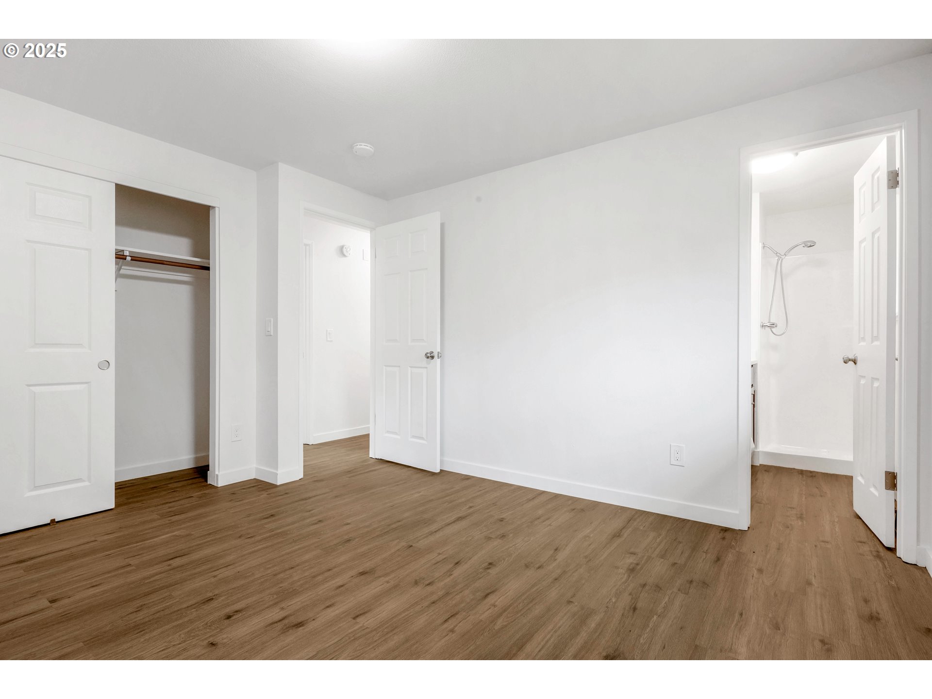 3941 Southwest Plum Street Portland, OR 97219 - Photo 13 of 20 Gallery Image 13