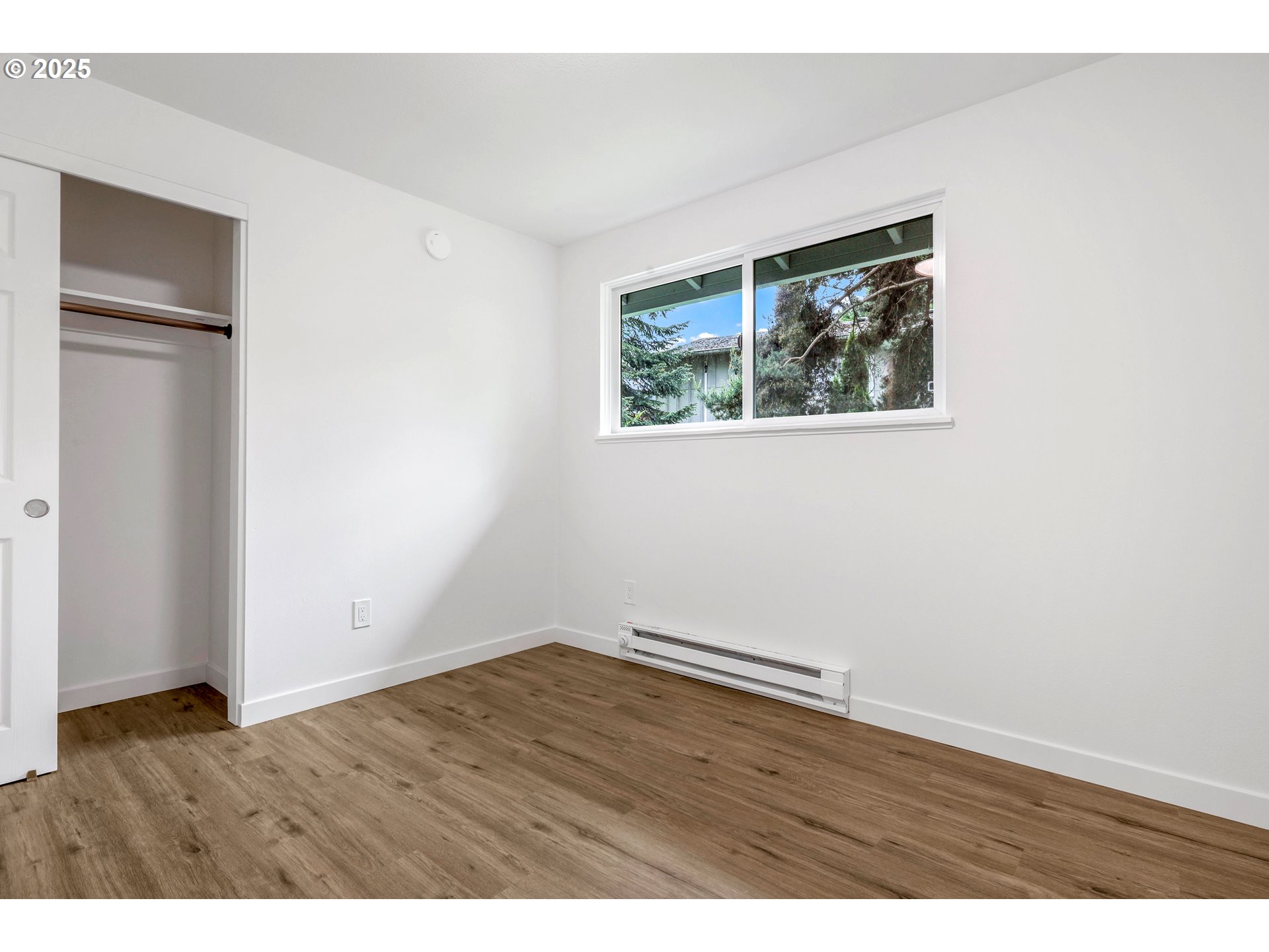 3941 Southwest Plum Street Portland, OR 97219 - Photo 10 of 20 Gallery Image 10
