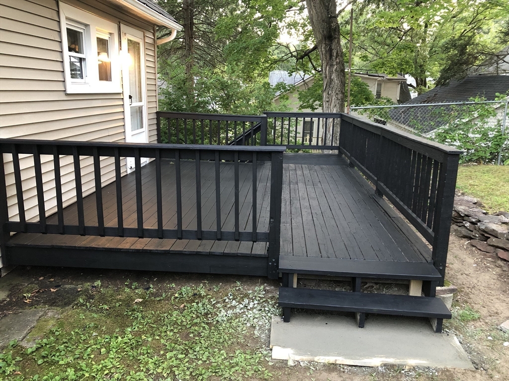 12 Carroll Street Springfield, MA 01108 - Photo 6 of 13