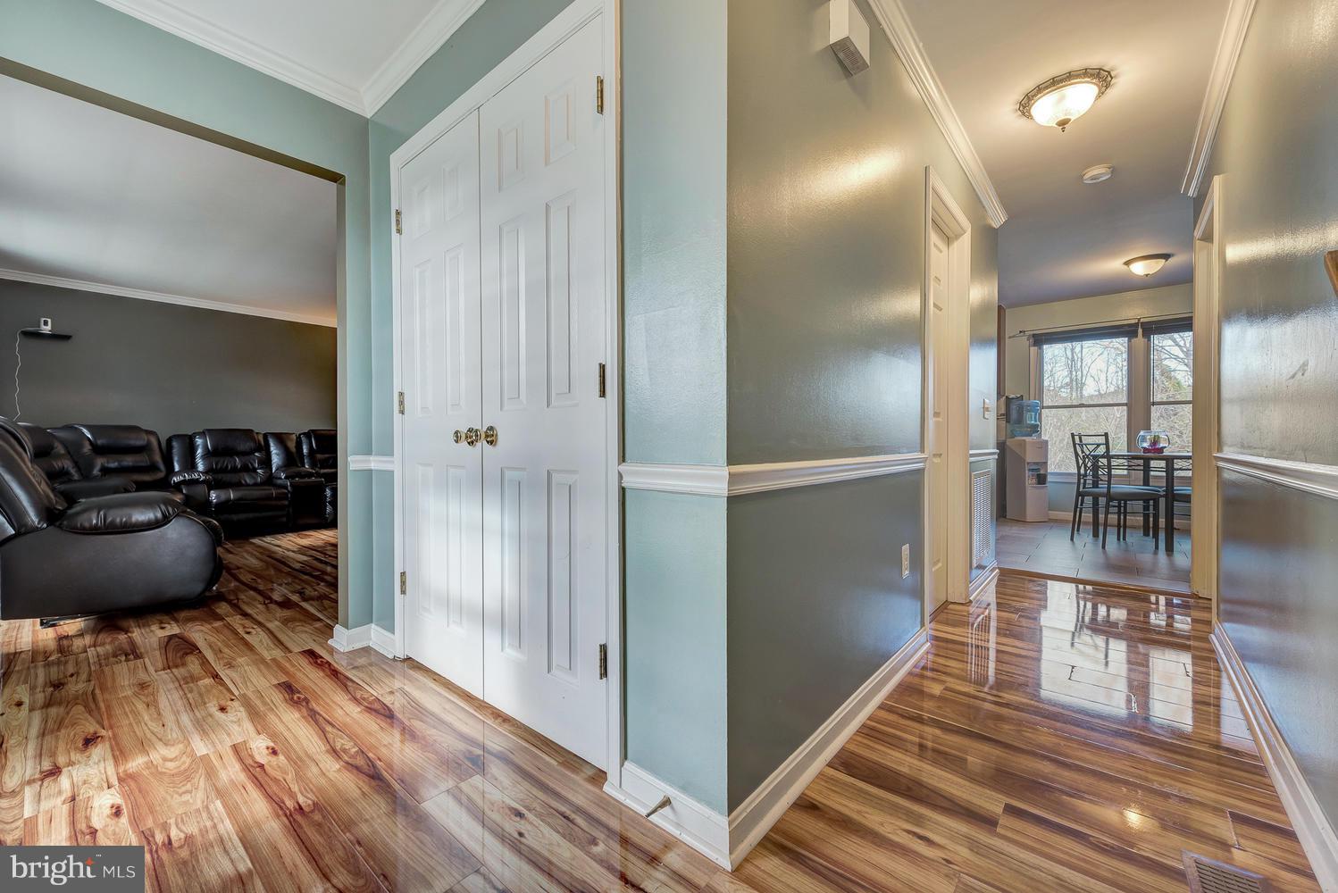 621 Monarch Ridge Road Frederick, MD 21703 - Photo 3 of 49