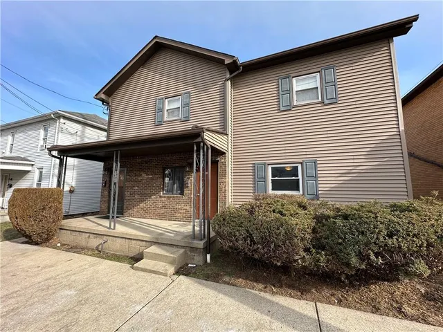 $149,000 | 243 Pennsylvania Avenue, Rochester, PA 15074